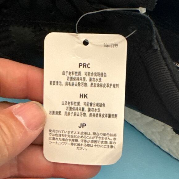 adidas Iniki Runner Core Black m8 w9.5 - Picture 11 of 15